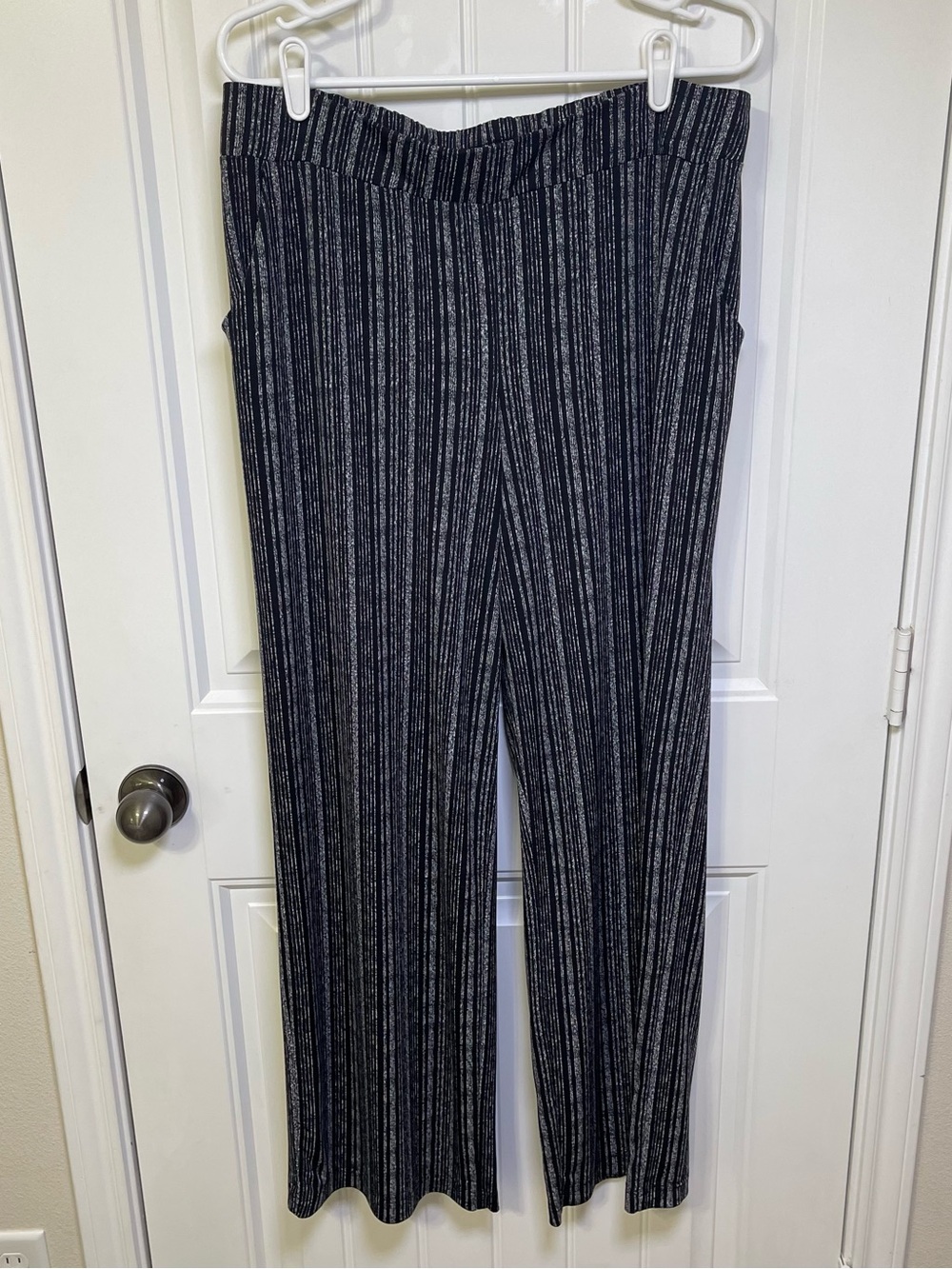 Maurices Large Black and White Vertical Stripe Straight Leg Pull On Pants Tall